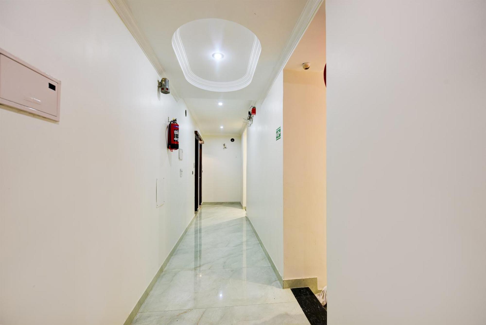 The Pearl Plaza Hotel In City Centre - Near New Delhi Railway Station Екстер'єр фото
