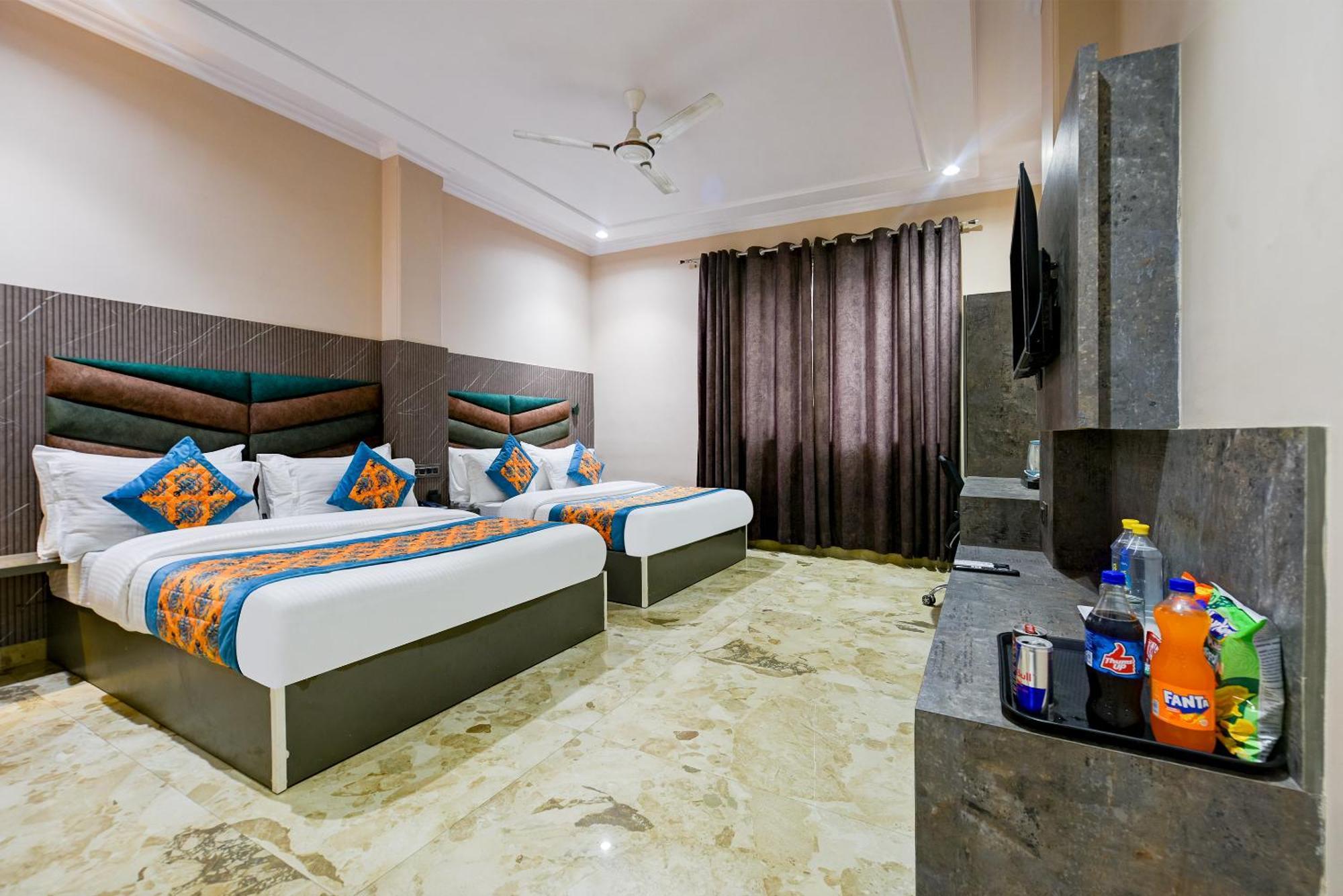 The Pearl Plaza Hotel In City Centre - Near New Delhi Railway Station Екстер'єр фото