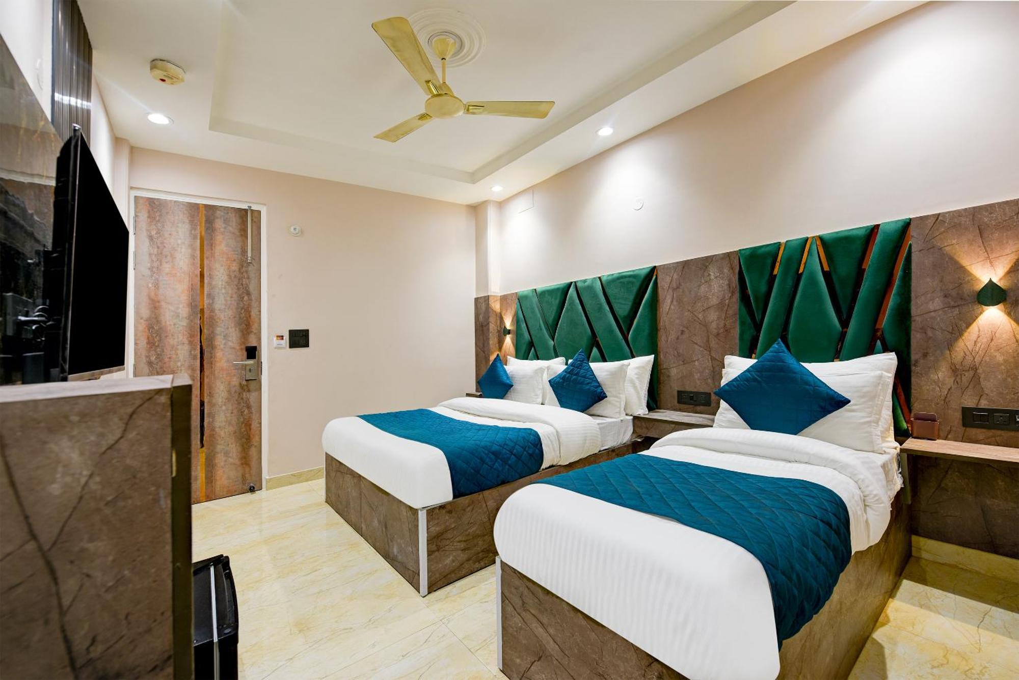The Pearl Plaza Hotel In City Centre - Near New Delhi Railway Station Екстер'єр фото