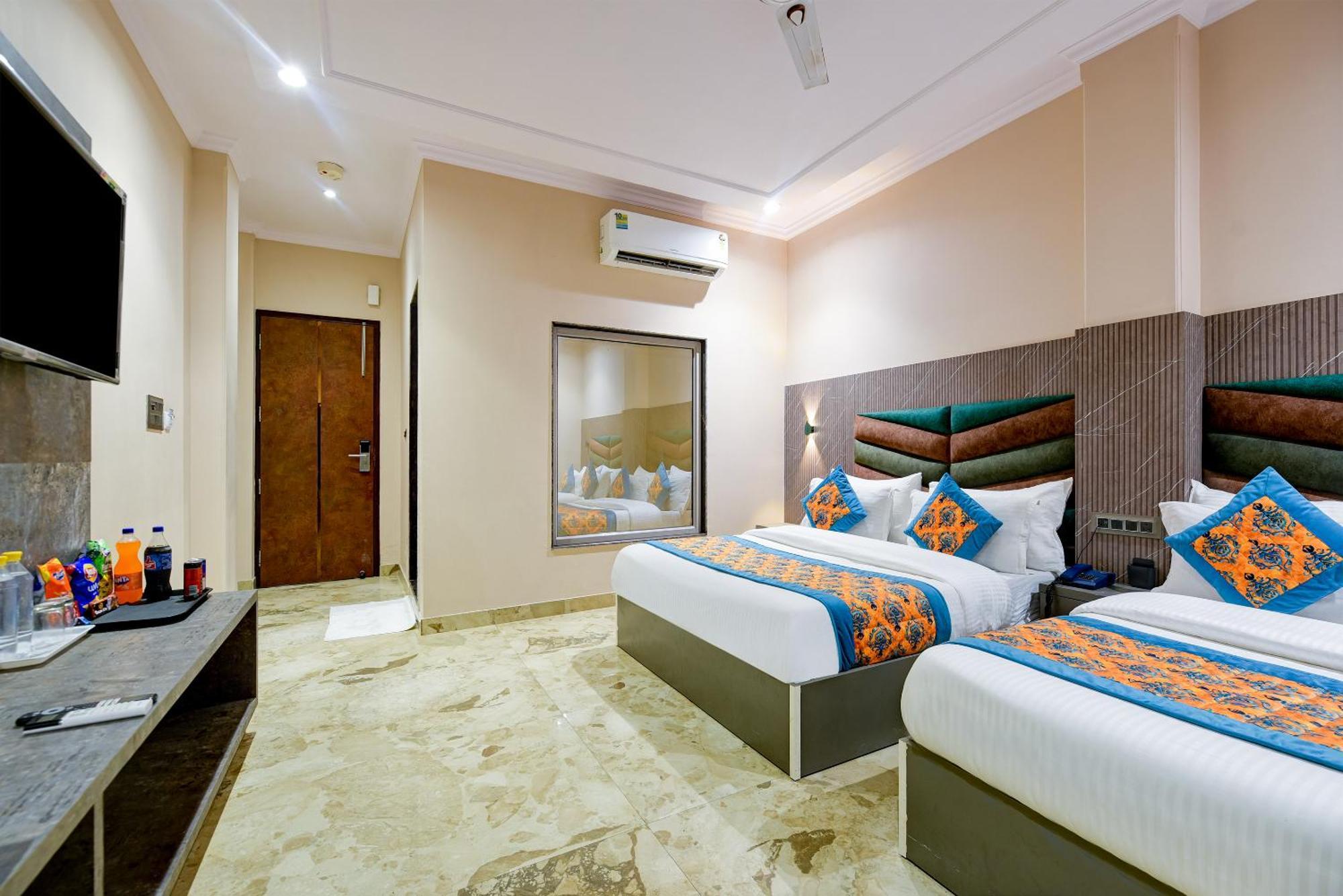 The Pearl Plaza Hotel In City Centre - Near New Delhi Railway Station Екстер'єр фото