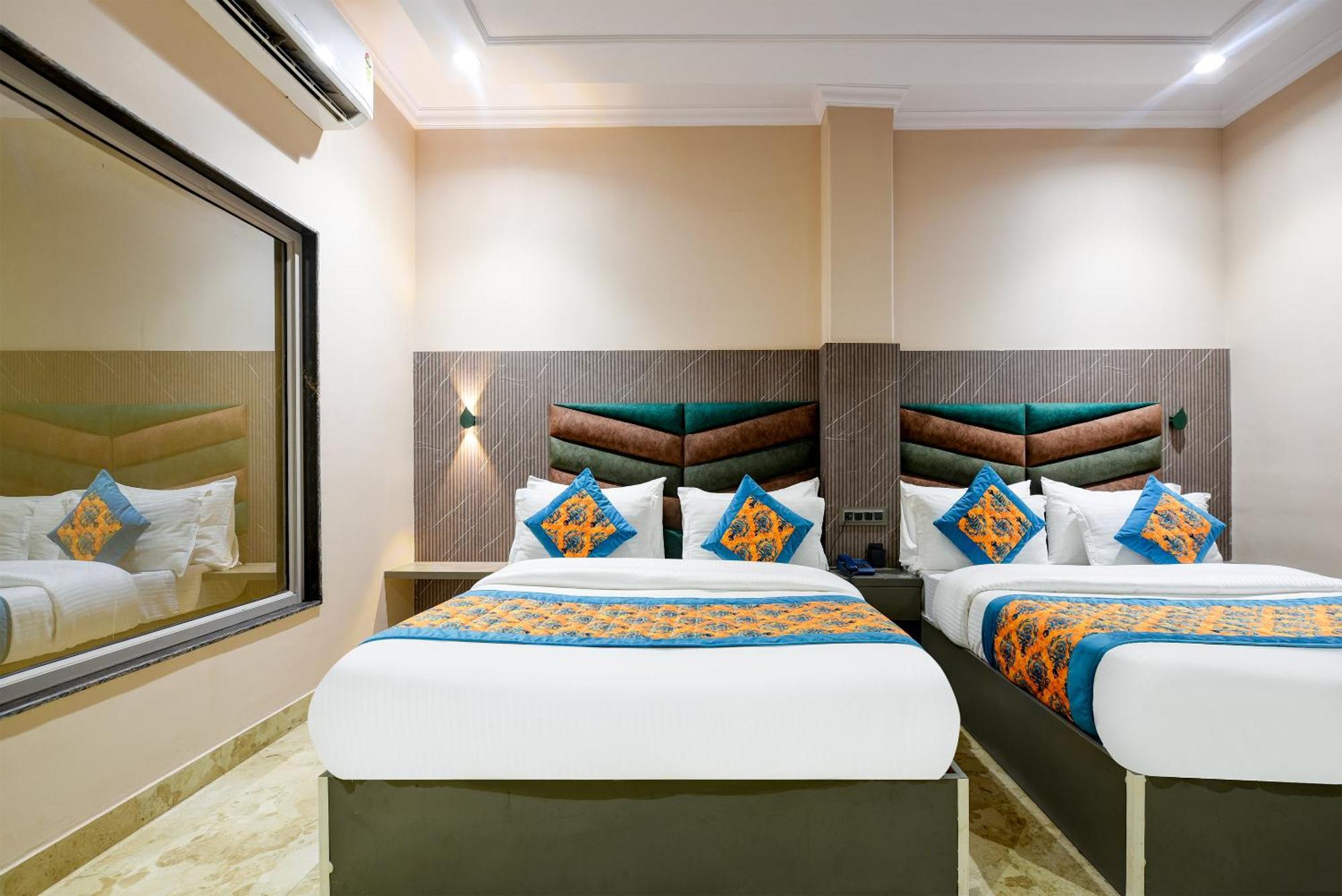 The Pearl Plaza Hotel In City Centre - Near New Delhi Railway Station Екстер'єр фото