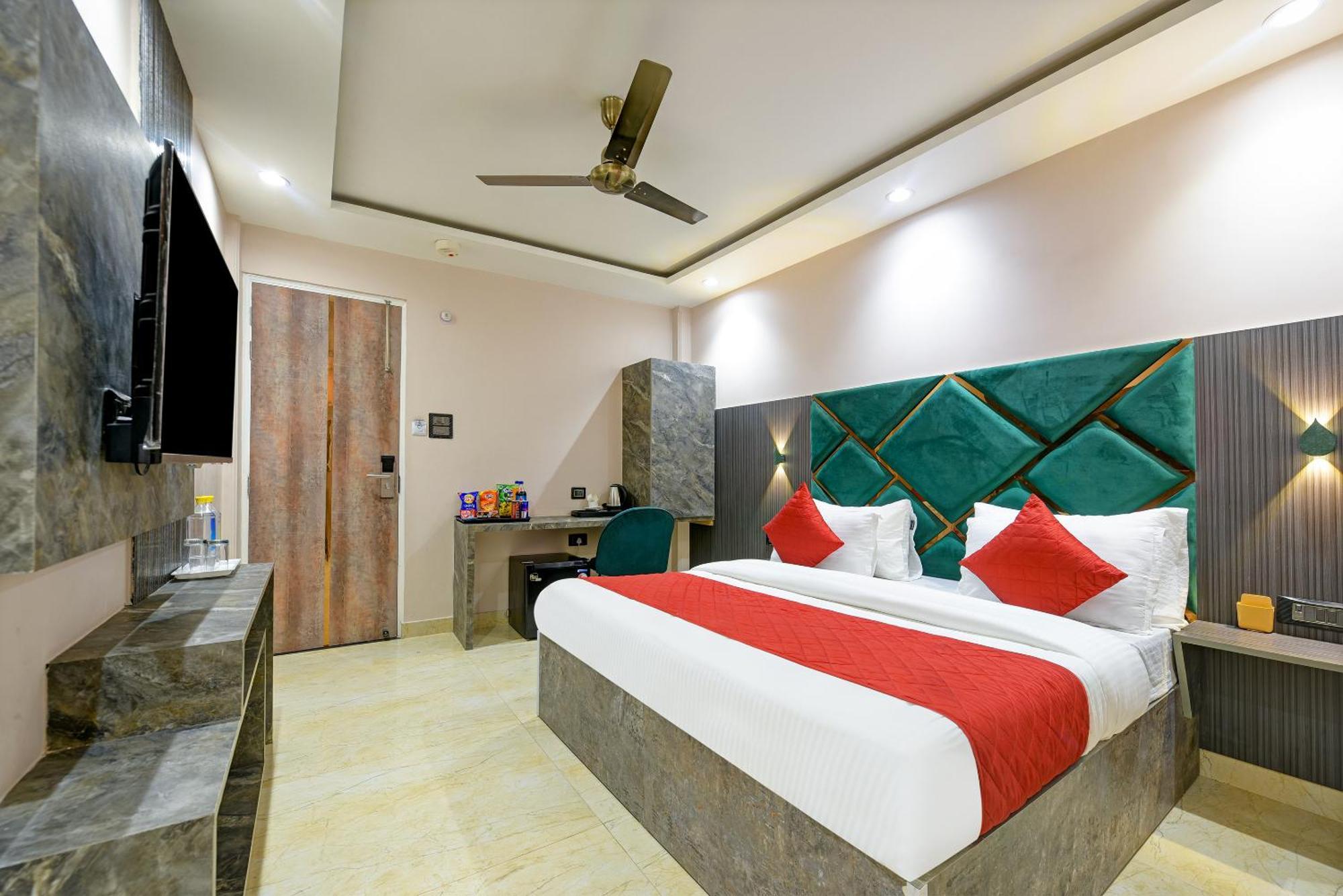 The Pearl Plaza Hotel In City Centre - Near New Delhi Railway Station Екстер'єр фото