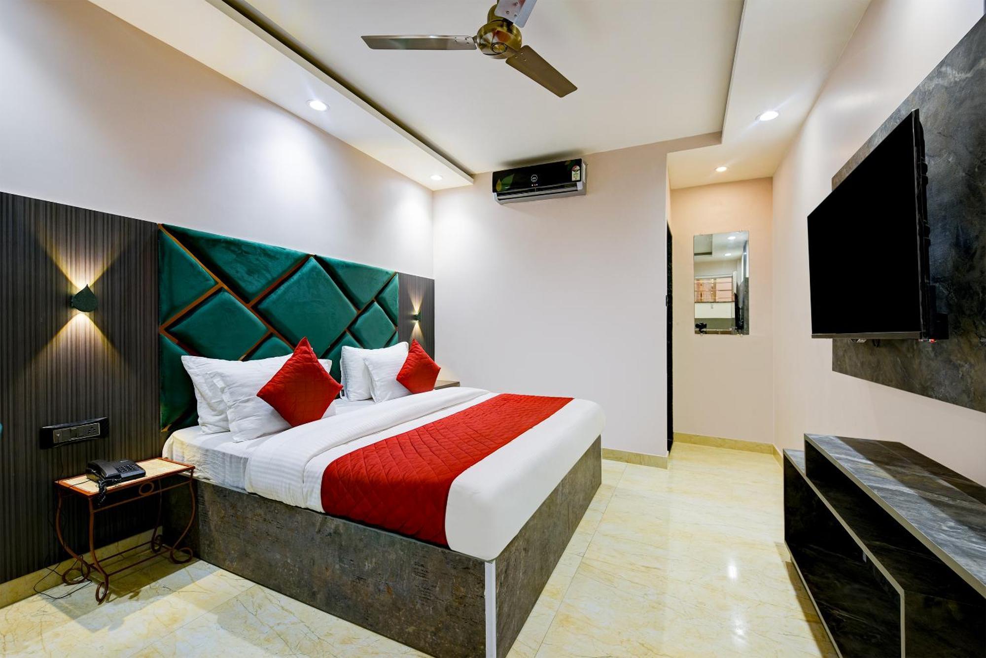 The Pearl Plaza Hotel In City Centre - Near New Delhi Railway Station Екстер'єр фото